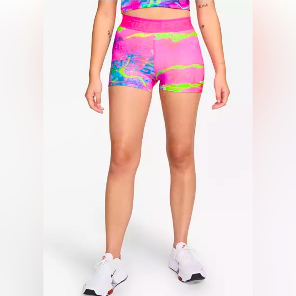 Nike ☑️Women's Pro Meta Morph 3"
Shorts Sz Small
